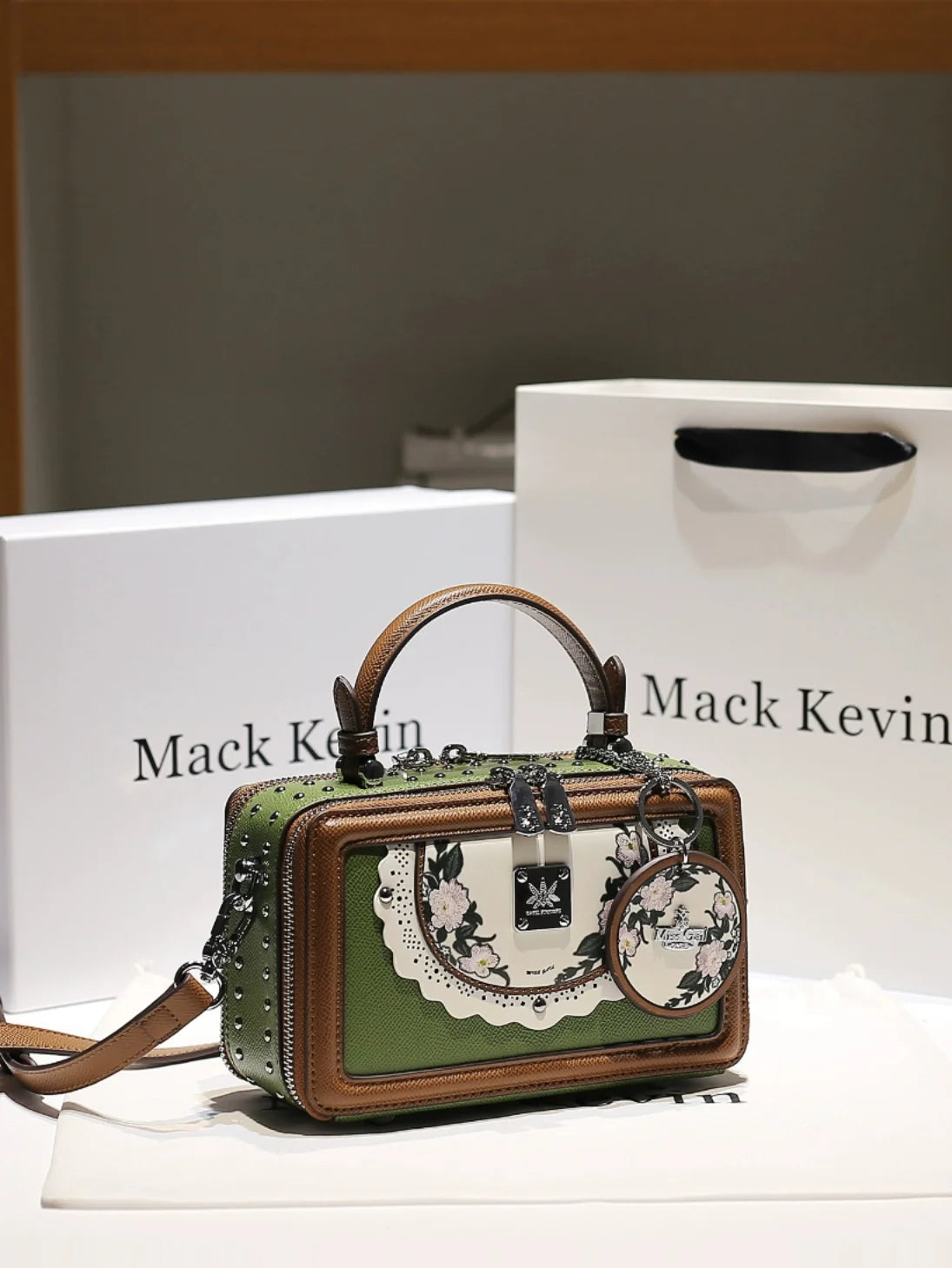 Women Luxury and Delicate Flower Printing Handheld Square Bag 2024 Summer New Fashion and Popular Shoulder Crossbody Bag